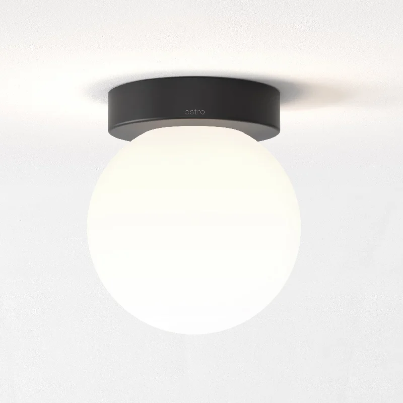 Track lighting with a chunky, bold designAstro Tacoma Surface | Matt Black | Wall/Ceiling Track lighting with a chunky, bold designAstro Tacoma Surface | Matt Black | Wall/Ceiling