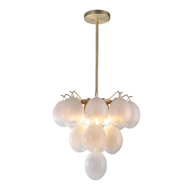 French Country Chandeliers with a Romantic AuraFrench Country Chandeliers with a Romantic AuraGlobo Collection 5-Light Chandelier Brass French Country Chandeliers with a Romantic AuraFrench Country Chandeliers with a Romantic AuraGlobo Collection 5-Light Chandelier Brass