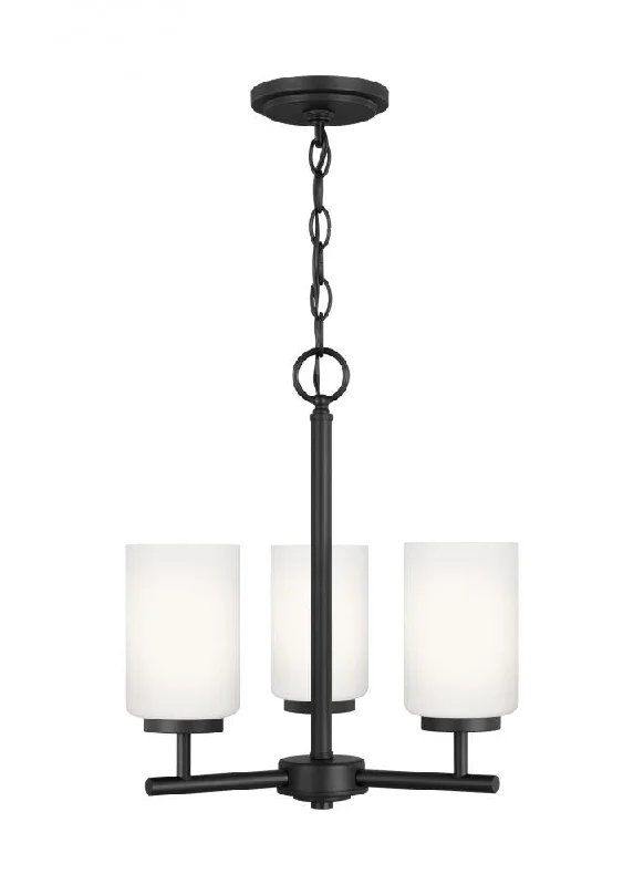 Chandeliers with Metal Frames in Silver FinishChandeliers with Metal Frames in Silver FinishThree Light Chandelier Chandeliers with Metal Frames in Silver FinishChandeliers with Metal Frames in Silver FinishThree Light Chandelier